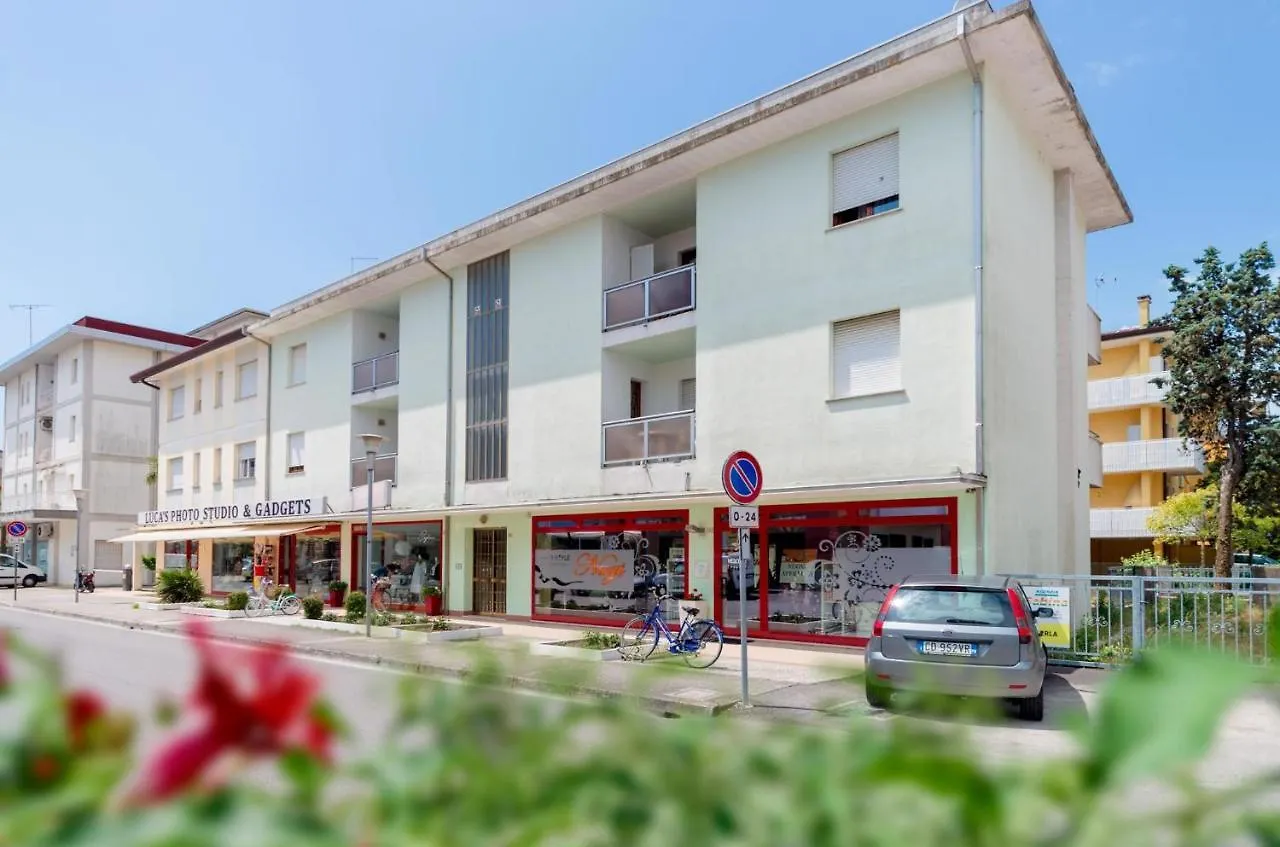 Apartments In Bibione 24621